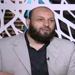 الأستاذ أحمد نصر