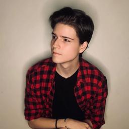 Emilio Treviño (Locutor de Disney Channel)