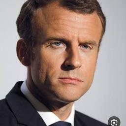 مذيعة العربية 