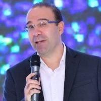 العيد من عصام