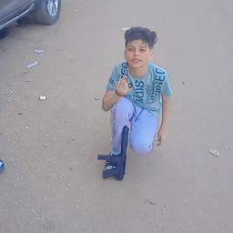 علي ويكا واحد بس 