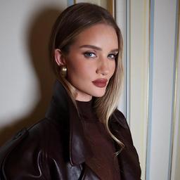 Rosie Huntington-Whiteley Voice Generator