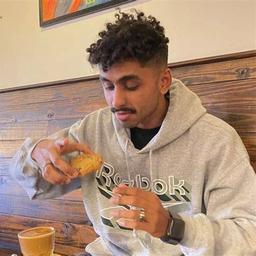 ايمن يوتيوبر