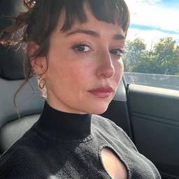 Milana vayntrub 