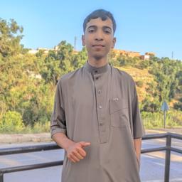 مراهق جزائري