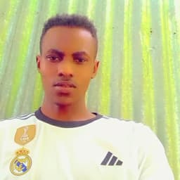 مصعب ادم فضل 