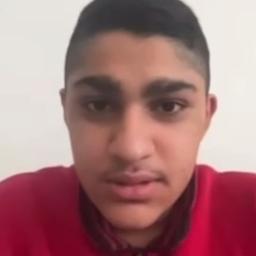 سبايدر انا افتخر بوجهي الحلو