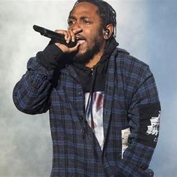 Kendrick Lamar (2017) (Rapping)