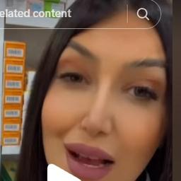 دكتورة خليجية