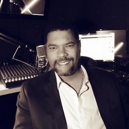 Los Cuentos de la Cripta Remixes Voz