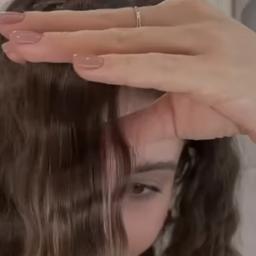 بنت صوت تعليق