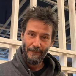 Keanu Charles Reeves 