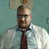 بيومي فؤاد الذي يتقمص دور الدكتور ربيع 