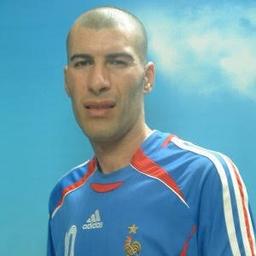 بلال بيناري 