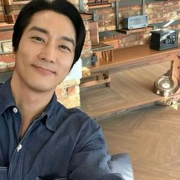 Song seung heon